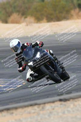 media/Apr-10-2022-SoCal Trackdays (Sun) [[f104b12566]]/Turn 10 (1pm)/